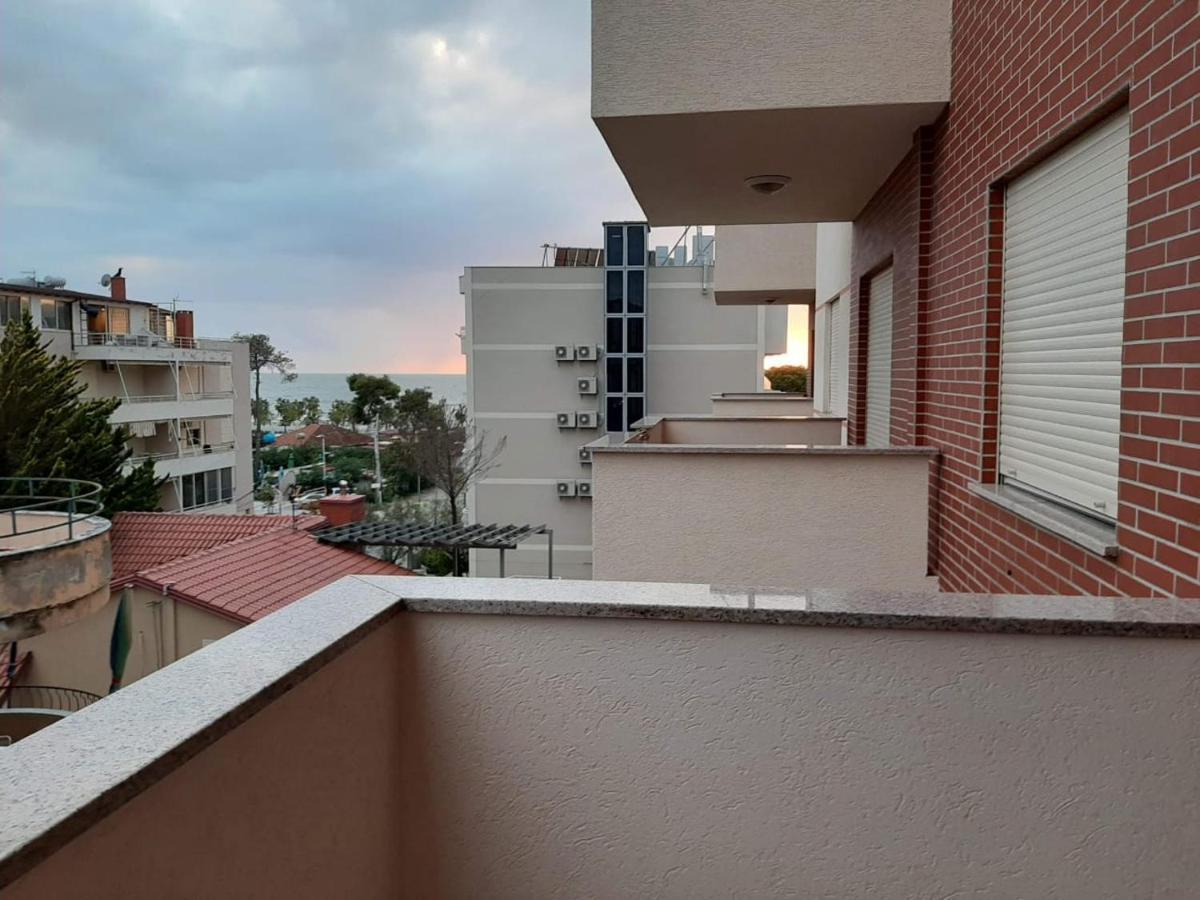 Milka Apartment Golem  Exterior photo